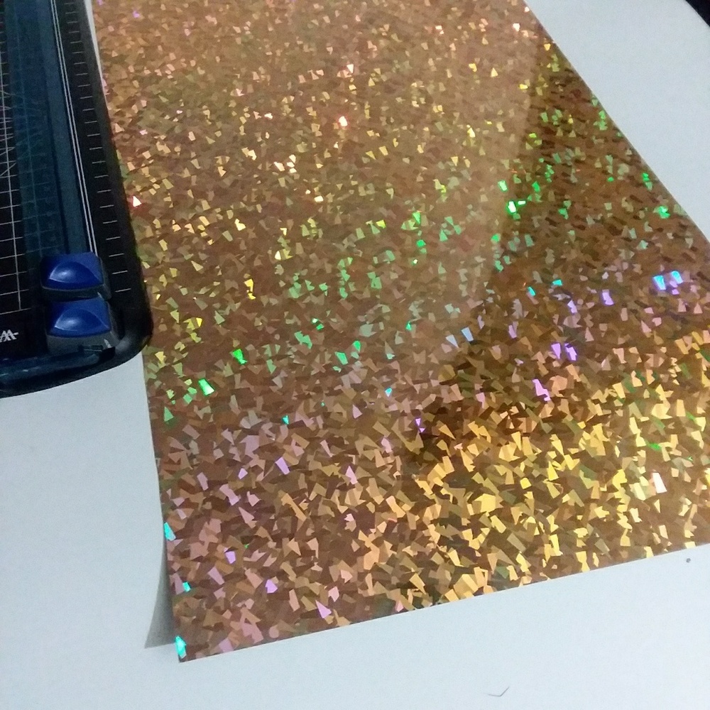 Gold Holographic HTV Transfer Vinyl Cricut